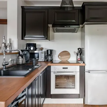Le Clos St Georges Apartment
