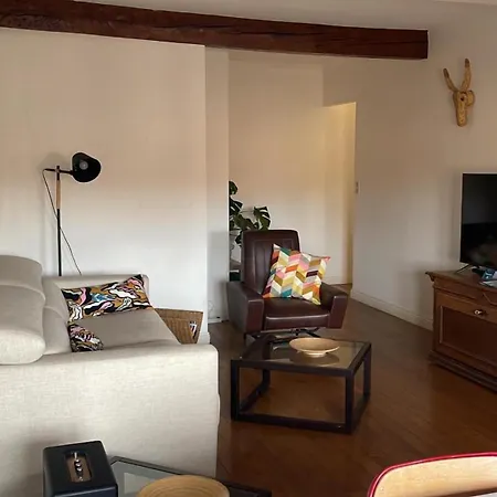 Le Clos St Georges 公寓 *