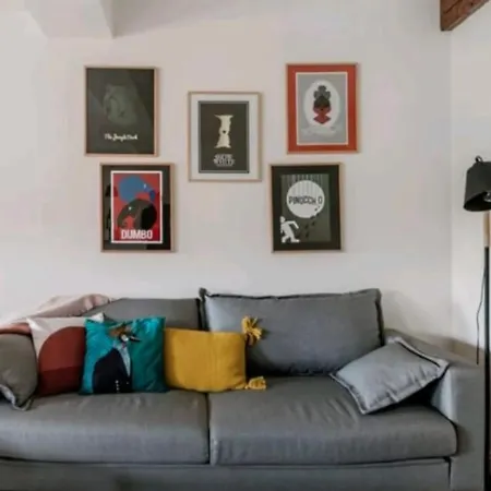 Le Clos St Georges Apartment *